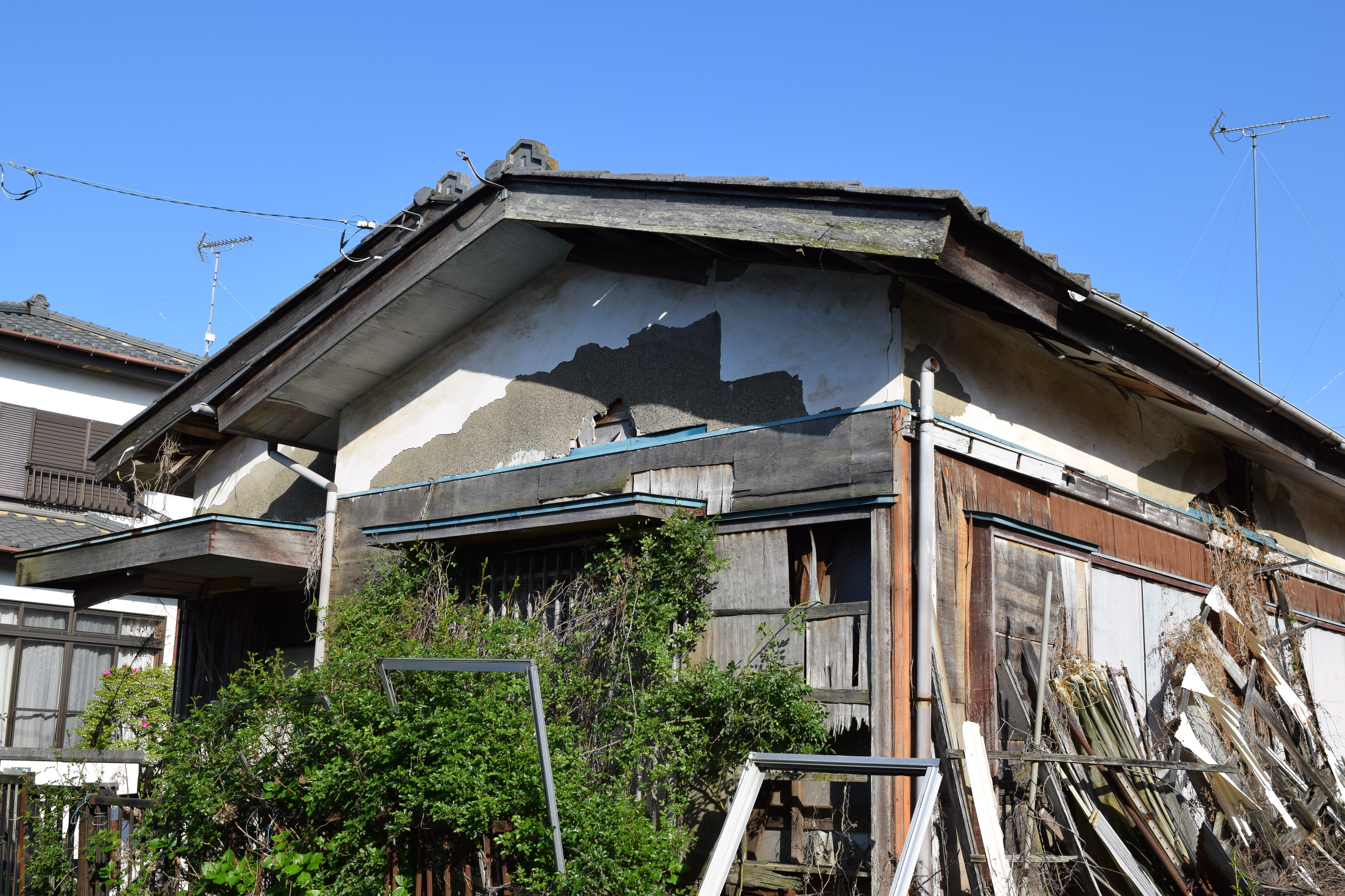 【親の土地が「争族」の火種に】原野商法・負動産の相続トラブルと「認知症」による凍結リスクを防ぐ生前対策